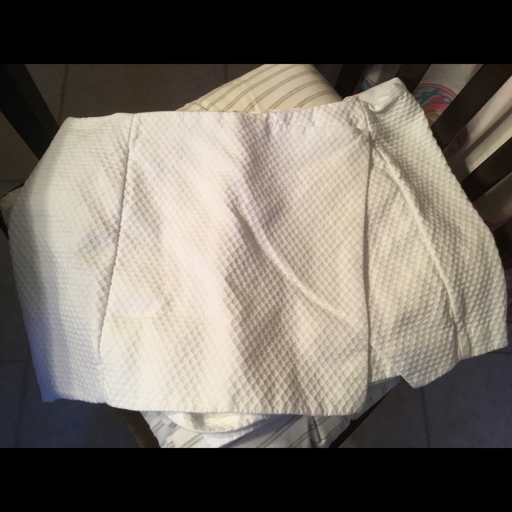 Lilly Pulitzer Skort SZ 10 NWOT